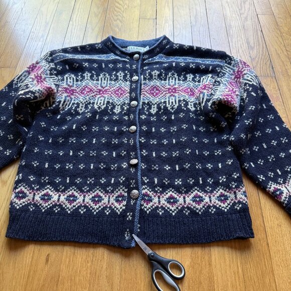 Vintage L.L. Bean Size M Navy Fair Isle Wool 90s Nordic Cardigan Sweater - Picture 8 of 15